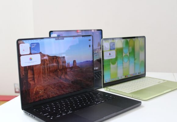 Which MacBook to Buy (2026): Neo, Air, or Pro?