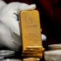 Gold heads for worst quarter in more than a decade as retail frenzy fades